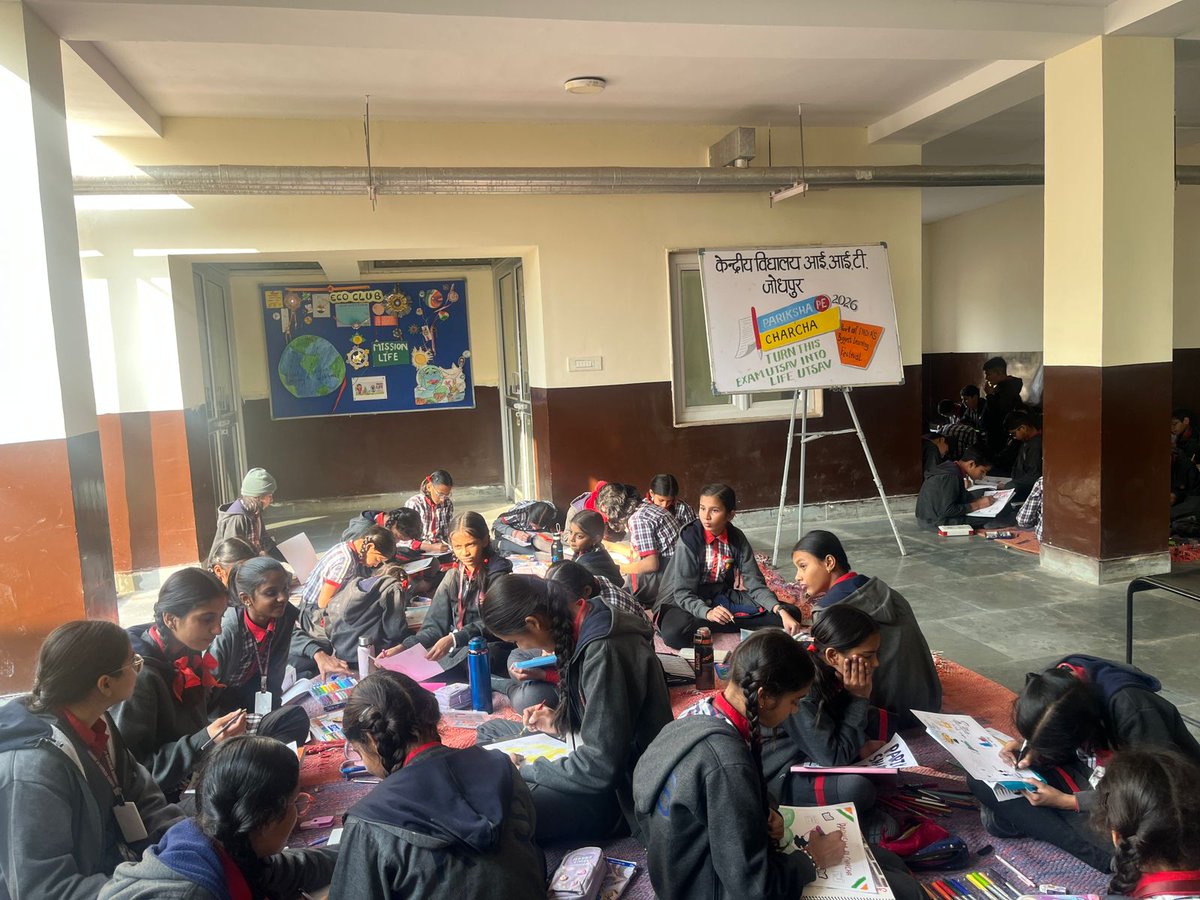 kviitjodhpur's tweet photo. Turning exam stress into colors of confidence 🎨
This painting reflects the true spirit of Pariksha Pe Charcha 2026—learning with joy, courage, and calm.
Exams don’t define us, they refine us 💫

#ParikshaPeCharcha2026 #PPC2026 
@EduMinOfIndia @KVS_HQ @kvsrojaipur https://t.co/3cnelKPCYY