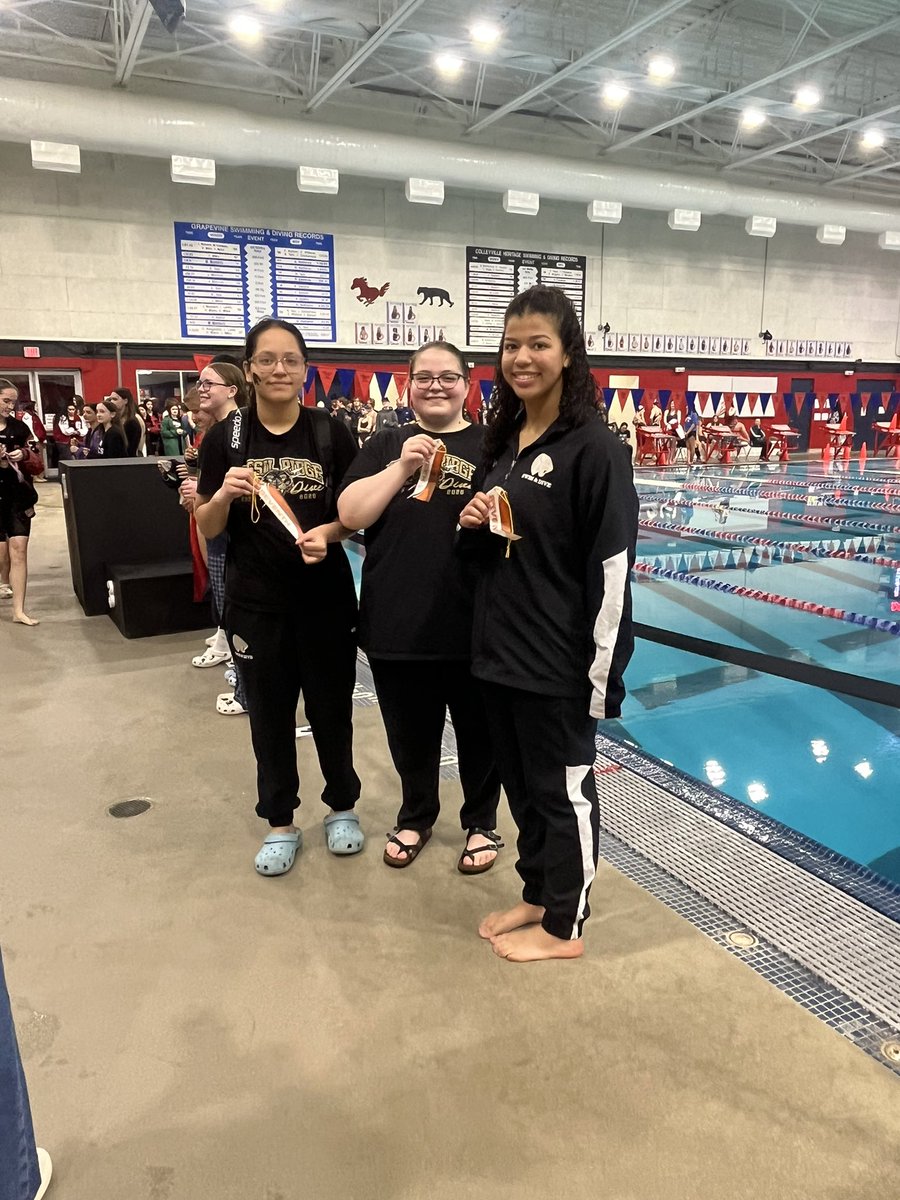 Districts was a great success for Ridge Swimming.