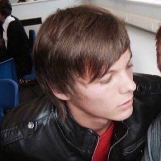 speaknow_louis's tweet image. how did i                                get here?