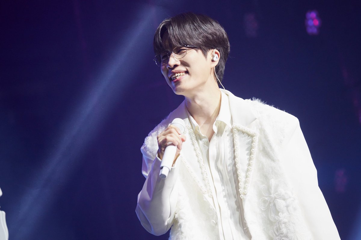 band_SORAN's tweet photo. 𝟮𝟬𝟮𝟲 𝙎𝙊𝙍𝘼𝙉 𝙒𝙄𝙉𝙏𝙀𝙍 𝘾𝙊𝙉𝘾𝙀𝙍𝙏 '𝘿𝙍𝙀𝘼𝙈𝙚𝙍' 𝙊𝙁𝙁𝙄𝘾𝙄𝘼𝙇 𝙋𝙃𝙊𝙏𝙊 #2

#소란 #SORAN
#고영배 #서면호 #이태욱 https://t.co/2r8KPAFi8Y