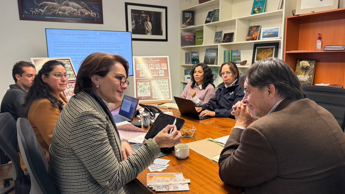 Seguimos trabajando para que la #filatelia mexicana difunda la riqueza del país. 

Muy pronto compartiremos el proyecto que trabajamos de la mano con @Conanp para que nuestra biodiversidad llegue a todo el mundo. 🌎