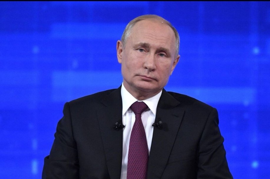 Ватники, вот вы любите своё хуйло, боготворите его. Но скажите на милость, почему 26 лет, каждый год мы слышим одно и то же: "год был не простой, нужно ещё потерпеть"...
И в стране ничего не меняется, а становится всё хуже и хуже?