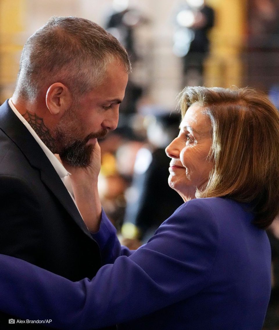 Michael Fanone with his handler.
