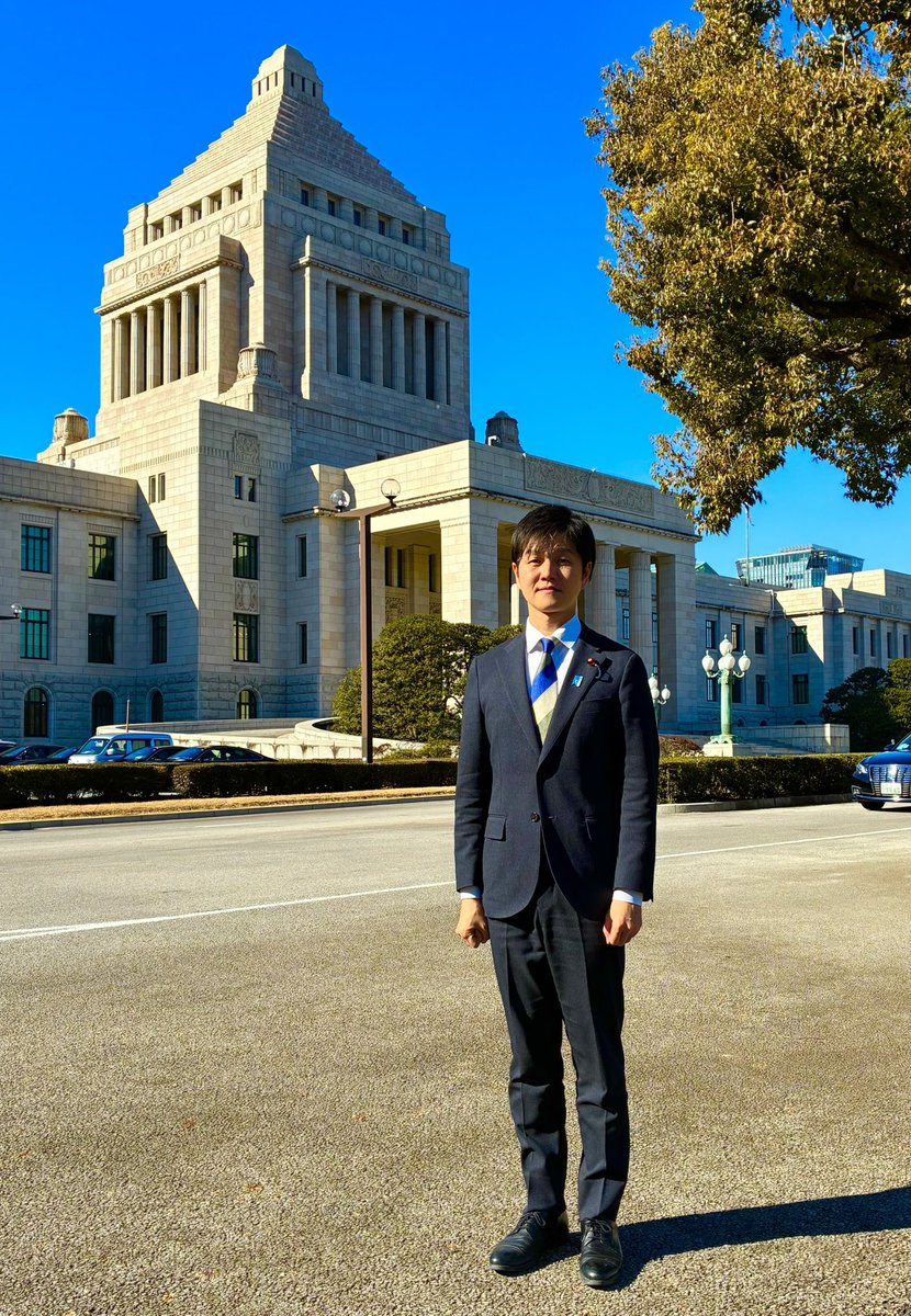 norikazu_0130's tweet image. 衆議院解散。

知名度ゼロだった私が、初当選から13年を経て農林水産大臣の役職を担わせて頂いているのも、これまで応援してくださった一人一人の皆様のお陰様です。

高市政権で日本を前に進め、特に農林水産業と食の未来が希望の持てるものとなるよう努力します。引き続きご指導宜しくお願いします。