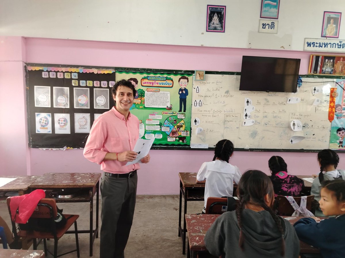 Spotlight on this month's 2nd OTP!

Our trainees had an amazing session with the wonderful primary section at Pratoolee School!

The energy, the curiosity, the smiles — such a fantastic learning experience for everyone involved.