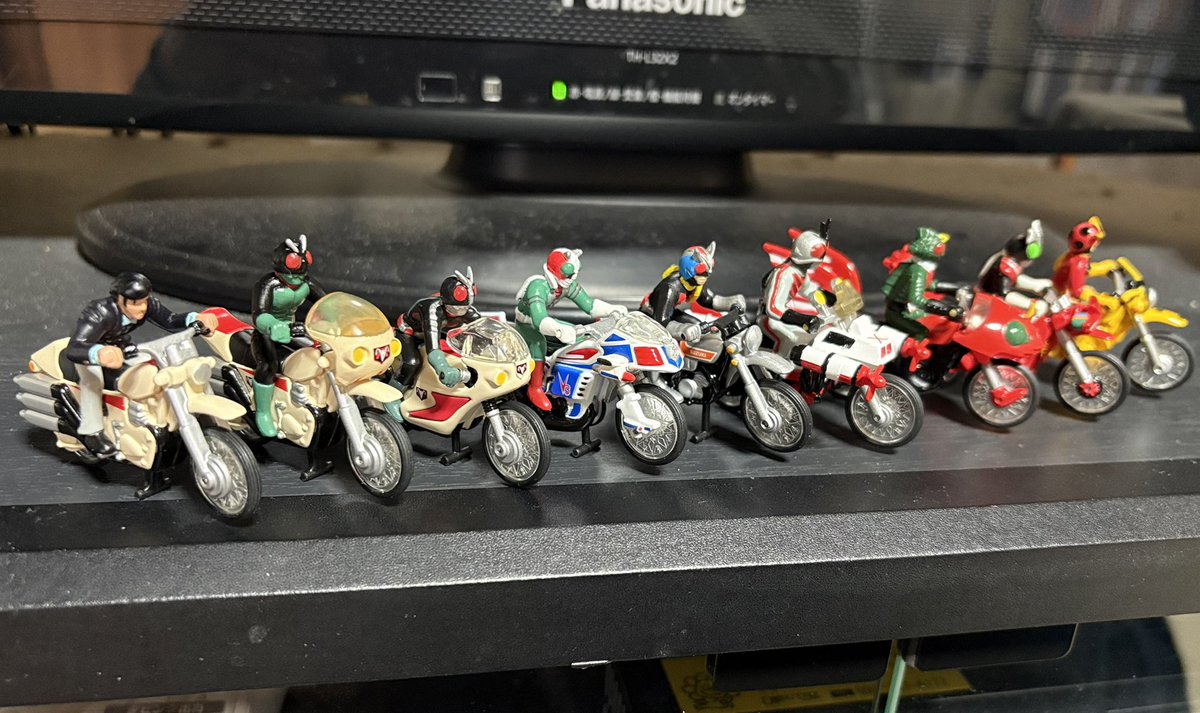 ハイパーホビー限定 with本郷猛 キャラウィール 栄光の8人のライダーマシーン 未開封 栄光の8人ライダーマシーン ハイパーホビー限定 with本郷猛