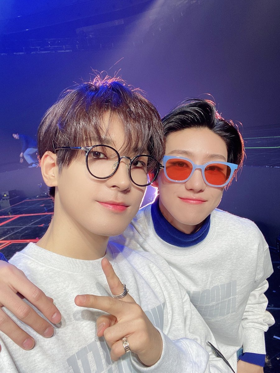 wonwooszone's tweet image. 210123 wonwoo 🌟 weverse post #원우 

🐈‍⬛ complete.