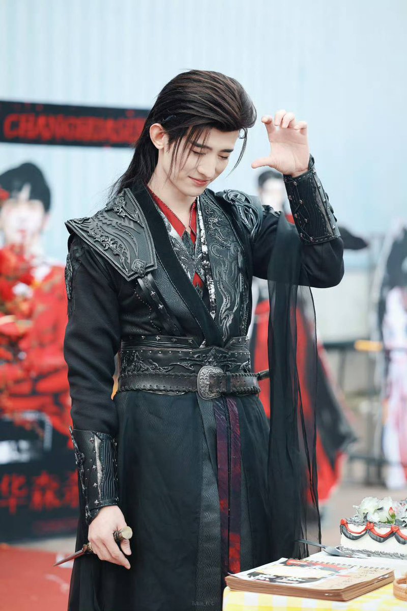 ParkLeeChoi's tweet image. อิจฉาพสพีนัททุกคนที่ไปกอง อิจฉากว่าคือทุกคนได้แซว ได้เจอชางเหอเวอร์ชั่นขี้อาย เพราะถ้าเจอชางเหอเวอร์ชั่นนทีมืดอาจจะโดนปาดแทน