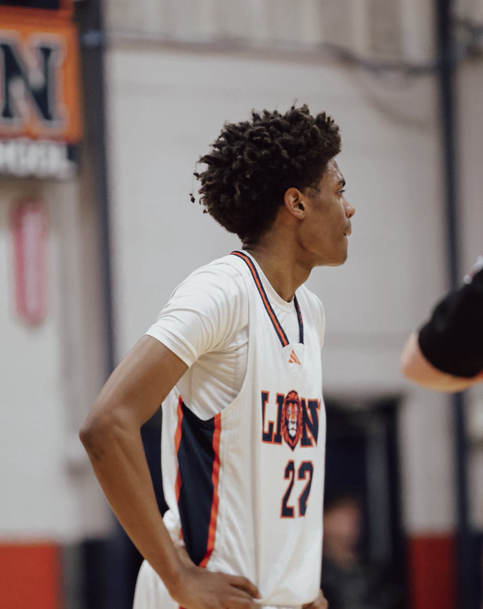 Great district win for Lighthouse Christian 67-53! Finished with 20pts 5ast 3reb. Homecoming game tomorrow! #keepgoing <a href="/mosesk225/">Kevin Moses Scouting and Promotional Services</a> <a href="/joe_spears7/">Joe Spears🏈🏀</a> <a href="/AndrewForce8/">Andrew Force</a> <a href="/CourtneyHoops90/">Courtney Asher Smith</a> <a href="/PrepHoopsTN/">Prep Hoops Tennessee</a> <a href="/615Preps/">615 Preps</a> <a href="/MainStreetPreps/">Main Street Preps</a> <a href="/NashvillePreps/">TN Prep Sports</a>