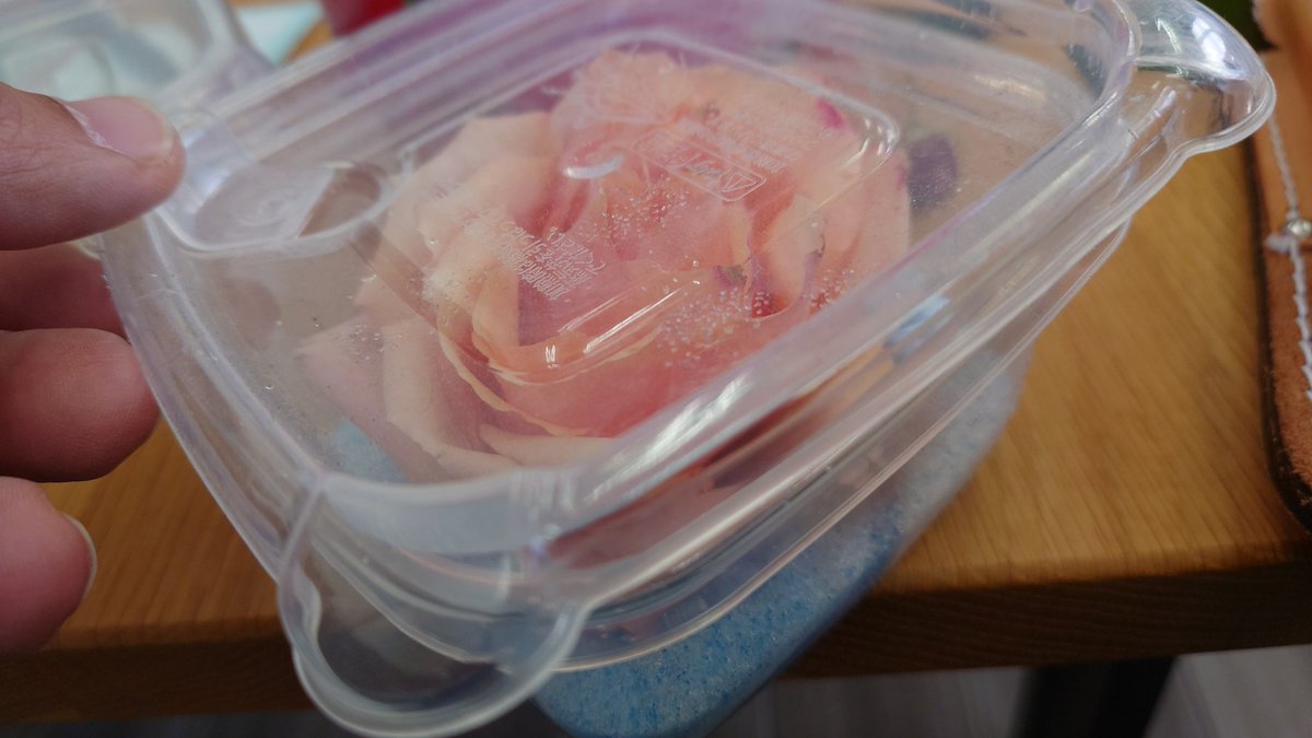 チャッパ ほぼ未使用で保管しておりました。 浅野さんで購入したもの