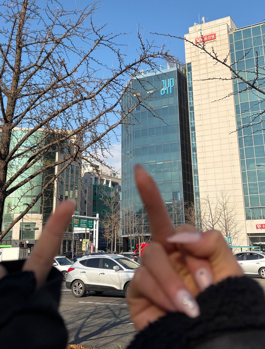 초민 (@ciilxy) on Twitter photo 