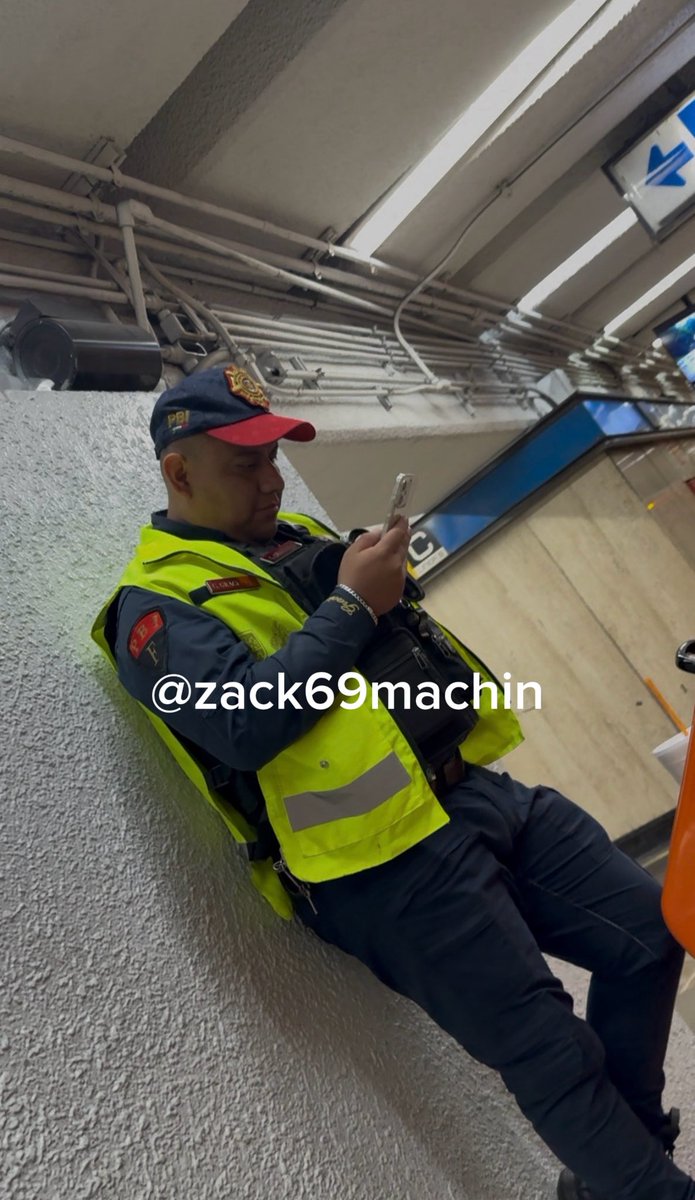 Zack tweet media