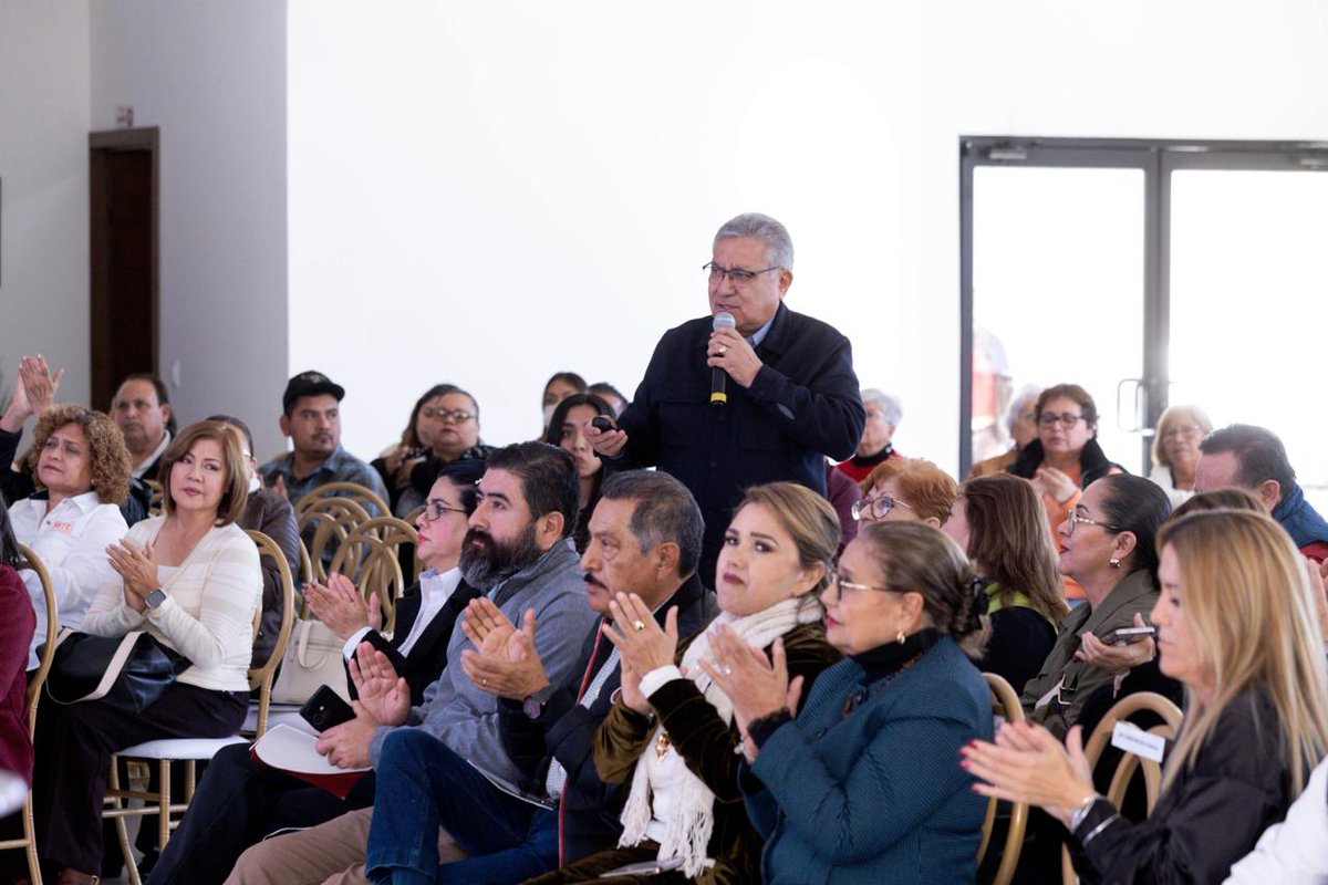 El Srio. Gral. del #SNTE, Mtro. Alfonso Cepeda Salas, continúa su gira de trabajo en #Coahuila.  En Ciudad Acuña encabezó, junto con la Profa. <a href="/iselaMat38/">isela Licerio</a>, el Encuentro de la Unidad de <a href="/snte_38/">Sección 38 SNTE COAHUILA</a>, y aseguró que 2026 será un gran año para los trabajadores de la educación 👩‍🏫 🧑‍🏫