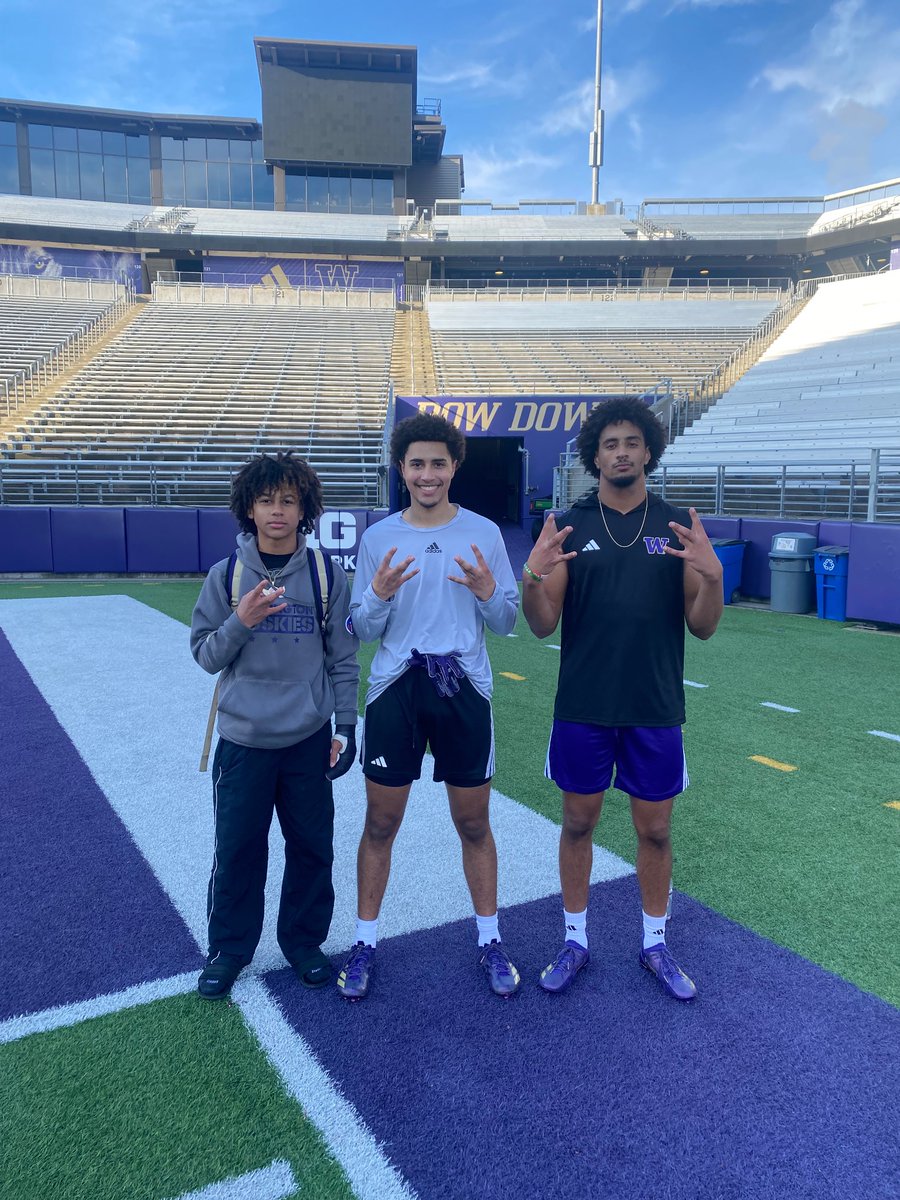 Acen Jones tweet media