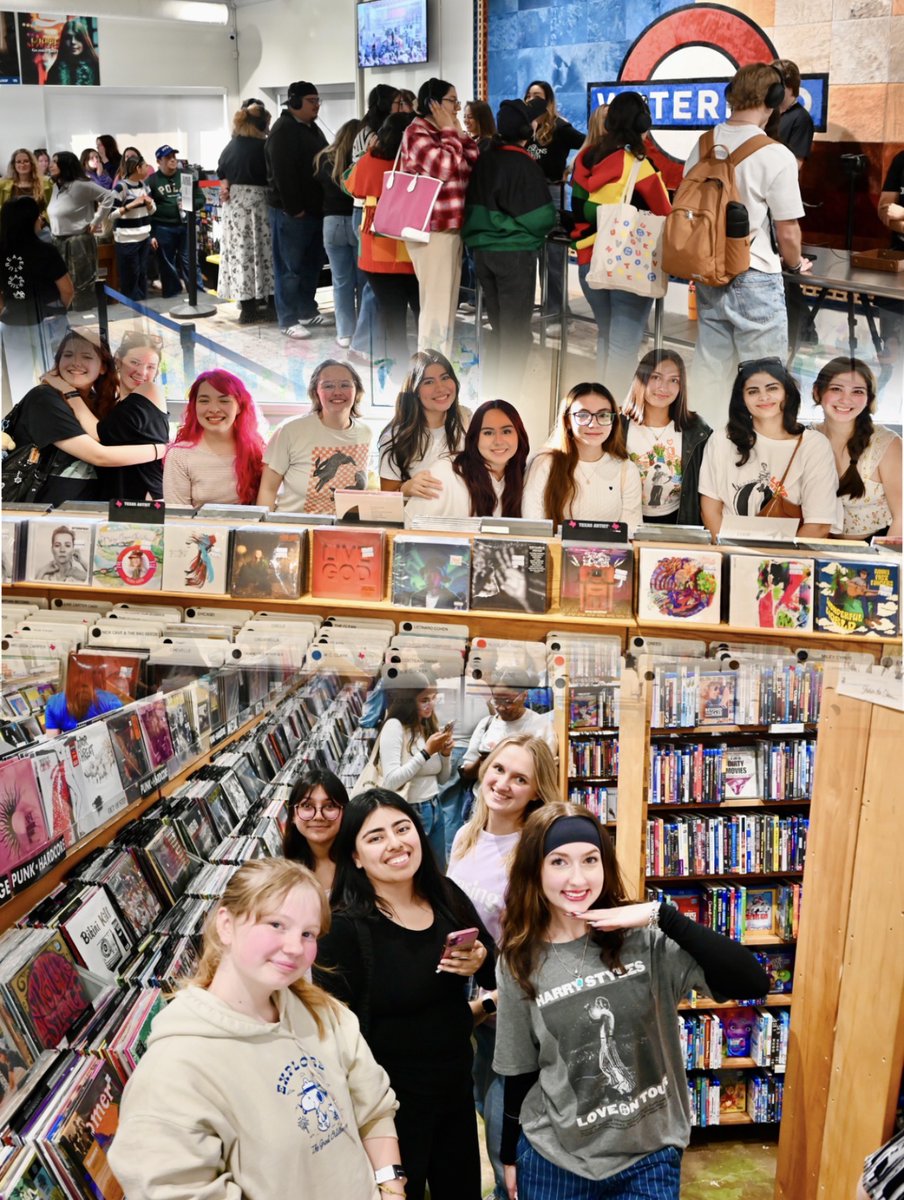Nightly_withJT's tweet photo. #Aperture lets the light in 📸 🎶 Chat, we broadcasted live from Waterloo Records in Austin, TX where these #Harries heard it a day in advance! 🤯 Tag who you see 👀 -- @thenameisjade &amp; @tylerjfrye

#HarryStyles #KissAllTheTimeDiscoOccasionally #AustinTx https://t.co/Rluui1cOXx