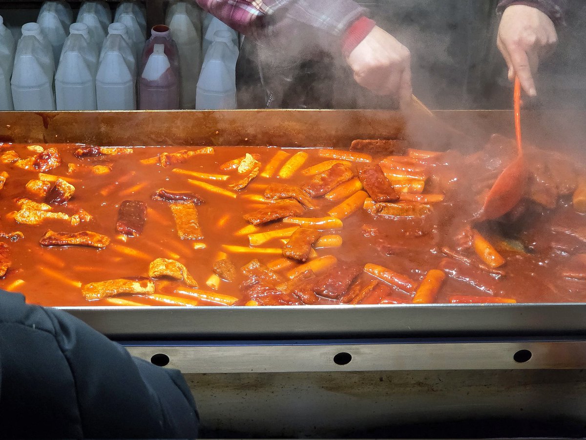 gicksahankki's tweet image. 성심당 본점에 간다면
바로 옆 이모야 떡볶이에 반드시 가시라...
여기 안가면 않됨!!!!!!!!!!!! 여기 존맛 개존맛