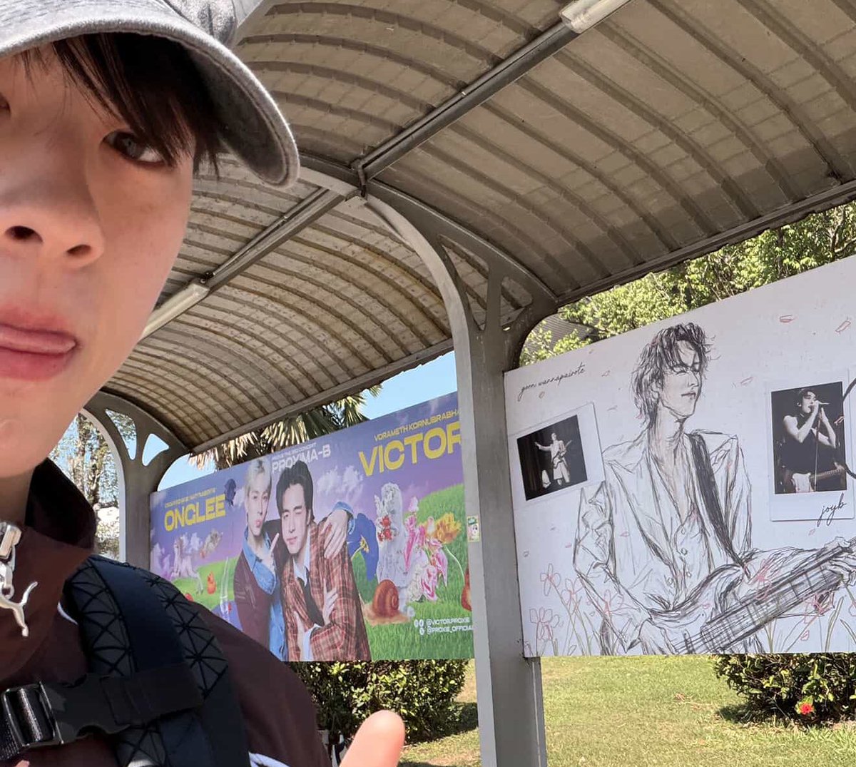 nomkrokk's tweet photo. อีสัส ตำรวจลงพื้นที่ป้าย(จิ้น)มิตรภาพ ฮีเก็บครบทุกคู่ 55555555555555555555555555555555555555555555555555555555555555555555555555555555555555555555555555555555555555555555555555555555 https://t.co/AIBF65PfRm