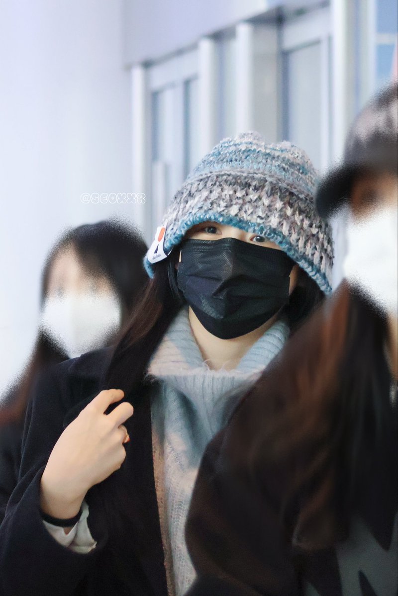 Seoxxr's tweet image. 欢迎来到武汉🥰🥰🥰

#이채연 #LEECHAEYEON #李彩演