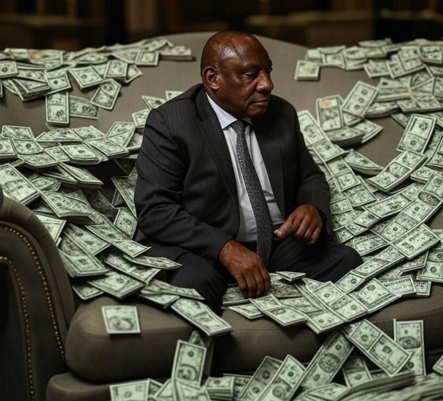 Nhleiks5's tweet image. #PhalaPhalaFarmGate judgment? @ConCourtSA silindile njalo. 🤔