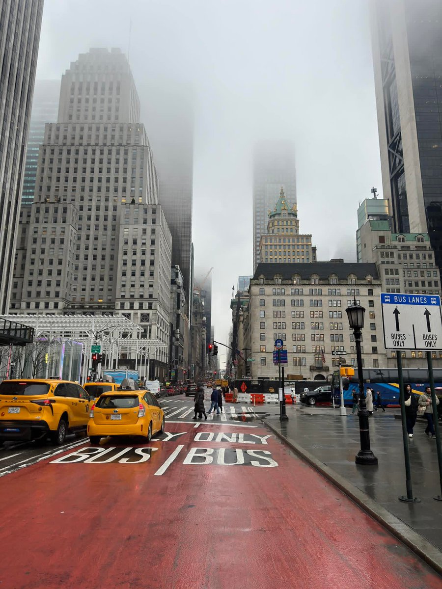 SeascapeNature's tweet image. Manhattan, New York