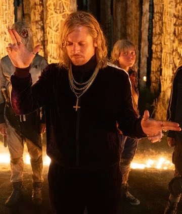 Ruleof2Review's tweet image. Hang on? 👀 

#Howzat