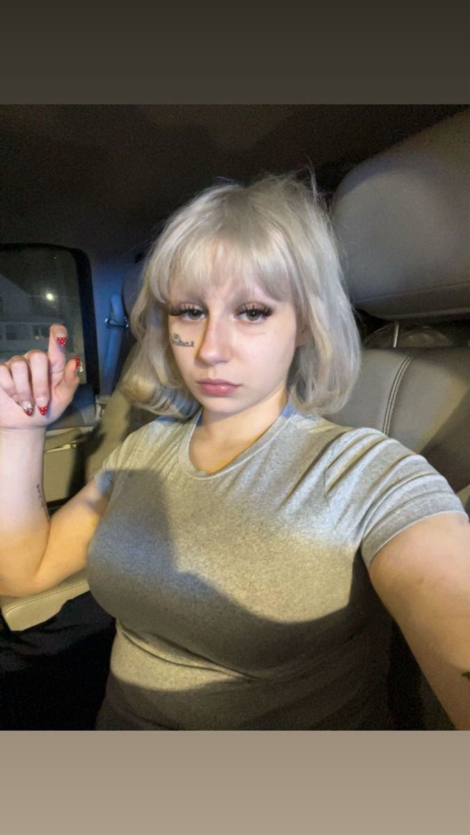 wehateeilish's tweet image. 