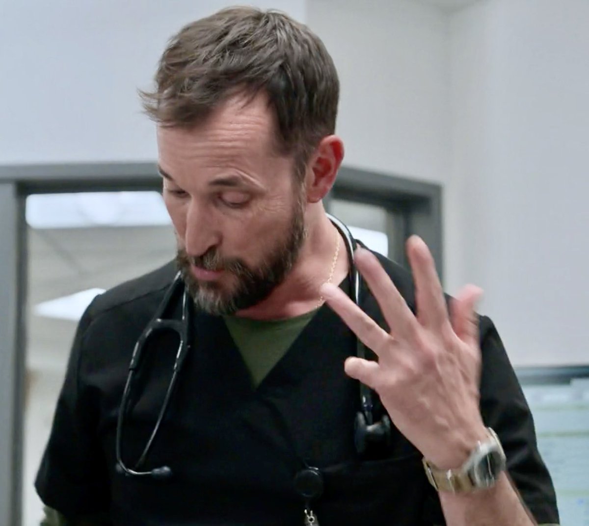 helv ✨ tweet media