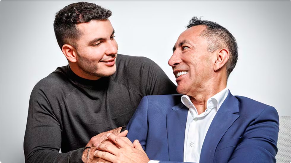 ¿Así se estarían saqueando a Ecopetrol? Una red de empresas de papel, familiares y facturación millonaria conduce a Julian Caicedo Cano, la pareja de Ricardo Roa, Presidente de Ecopetrol.

Abro hilo 🧵👇

📷: Semana