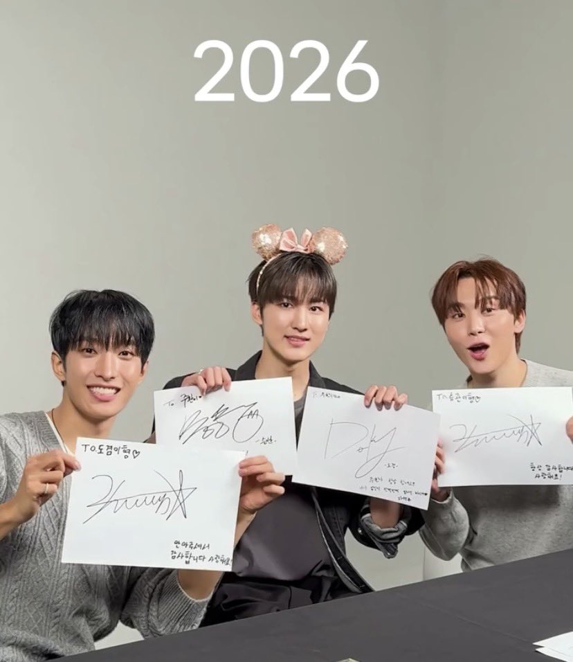 kyeominori's tweet image. dokyeom and seungkwan with juhwan 5 years apart #도겸