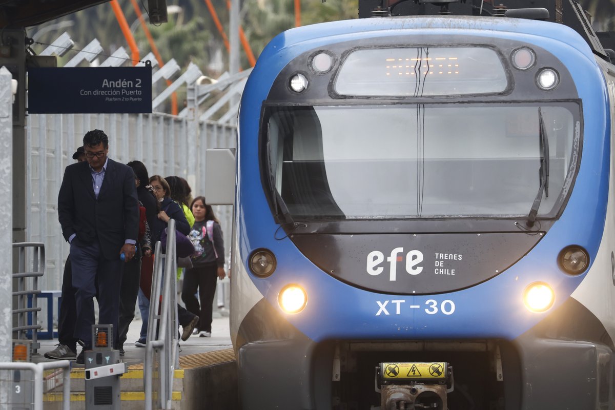 Caótica mañana en el Metro de Valparaíso: fallas en el sistema de energía retrasaron el inicio del servicio Tren Limache-Puerto ➡️ puranoticia.pnt.cl/region-valpara…