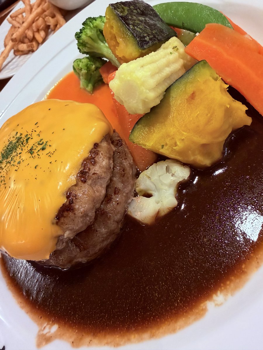 task39's tweet image. 