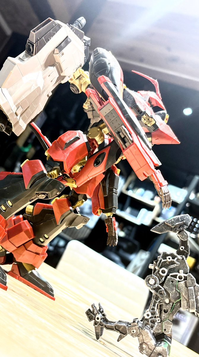 たすくさん tweet media