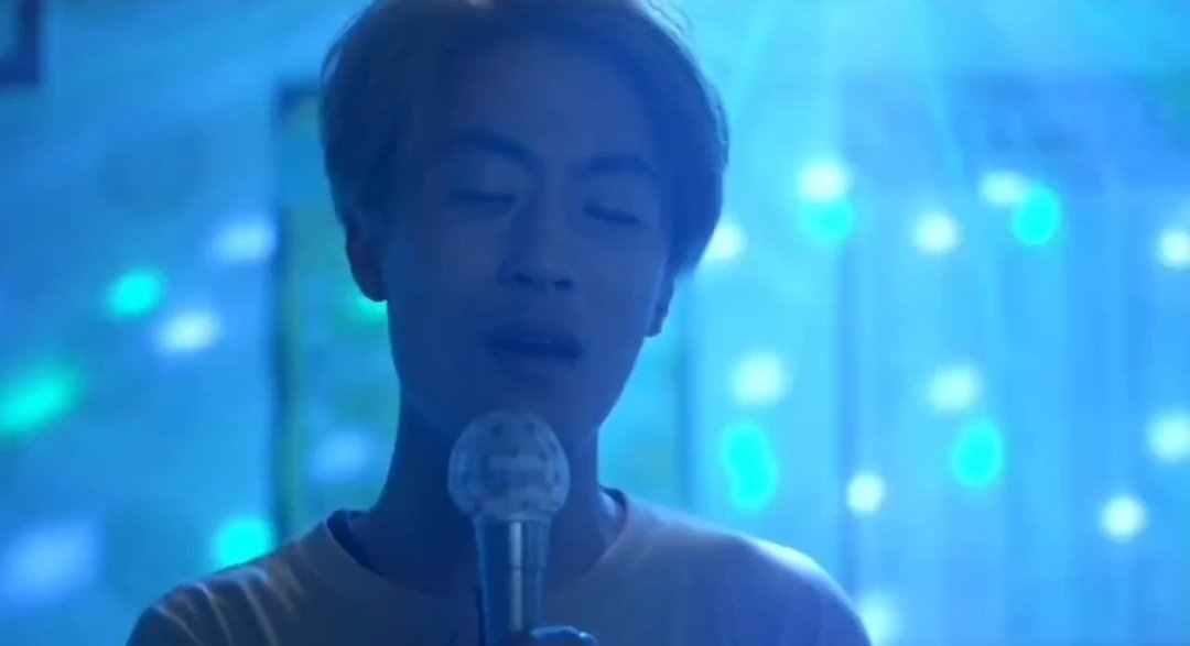 노래방교님ㅈㅉ좋음
점점멀어지고잇는거같긴해