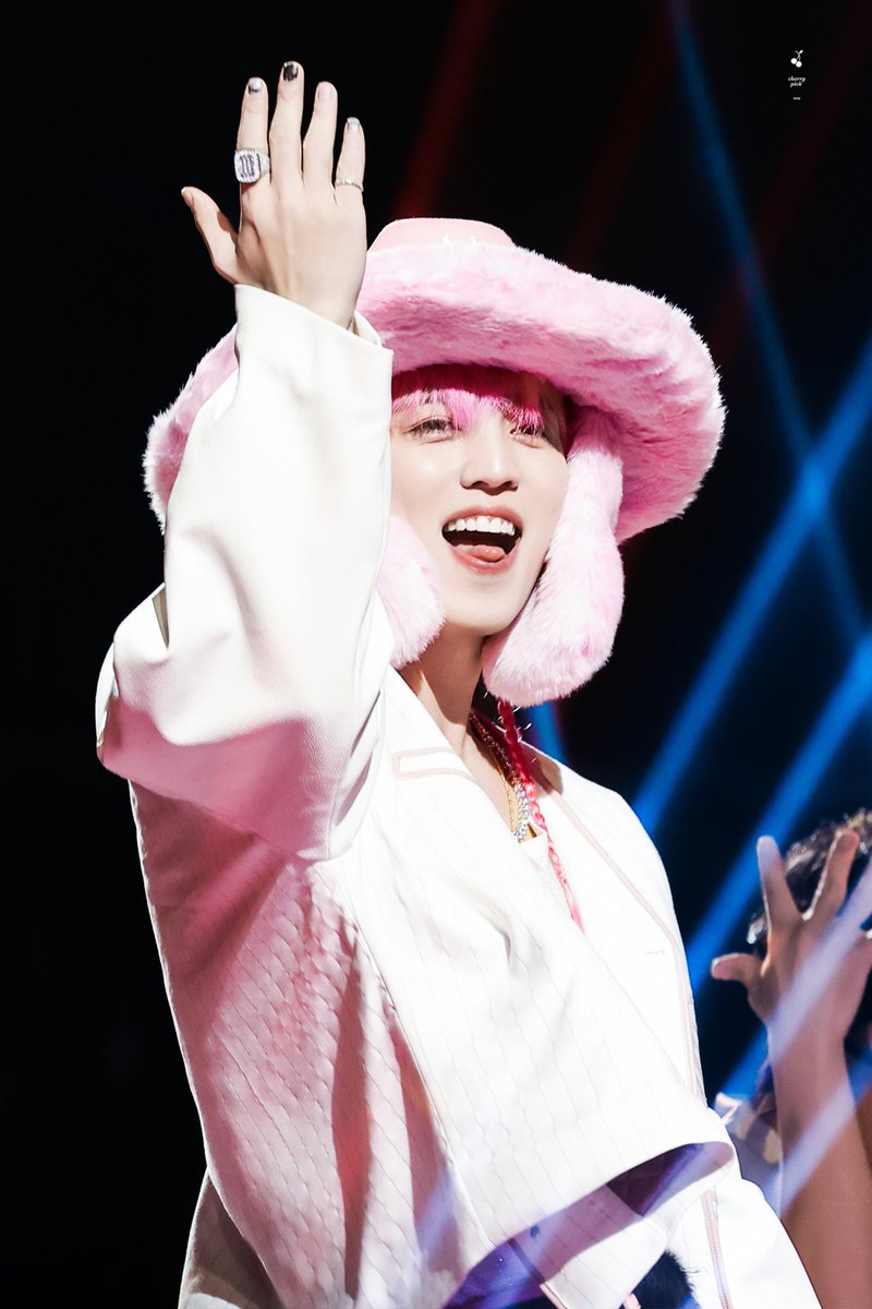 Cherrypick0808's tweet image. 260123 

헉!

#에스쿱스 #SCOUPS #승철 #최승철
#세븐틴 #SEVENTEEN 
 @pledis_17