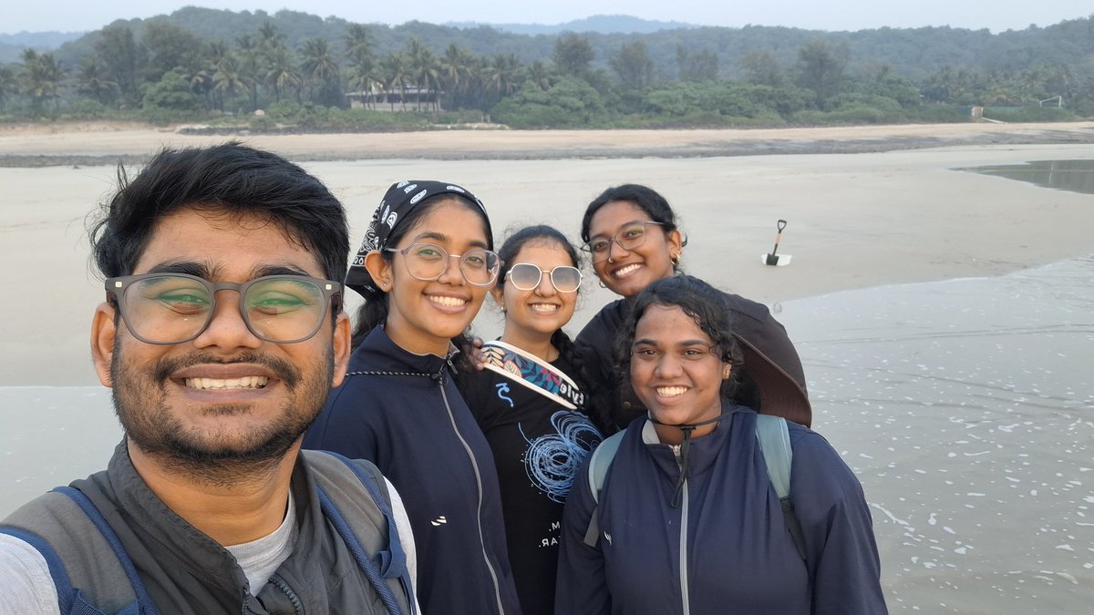 Anjali (അഞ്ജലി) tweet media