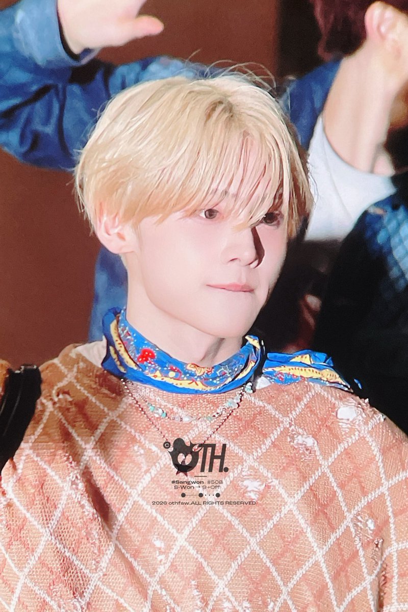 𝚘𝚏𝚏 𝚝𝚑𝚎 𝚑𝚘𝚘𝚔. tweet media