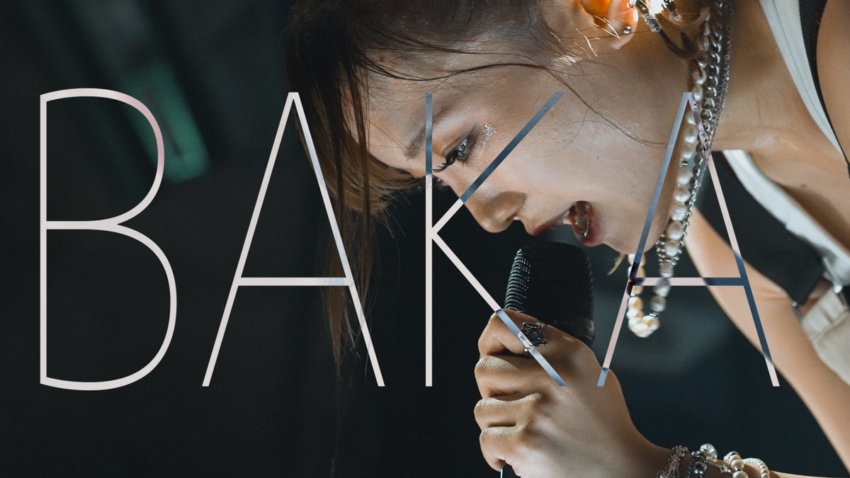 12/26渋谷WWWさんで開催した
Eeveeとして初のワンマンライブ
"BAKA"からちょうど1ヶ月後

1/26 20:00
"BAKA"MusicVideo公開します✨
youtu.be/KIMj282wayE