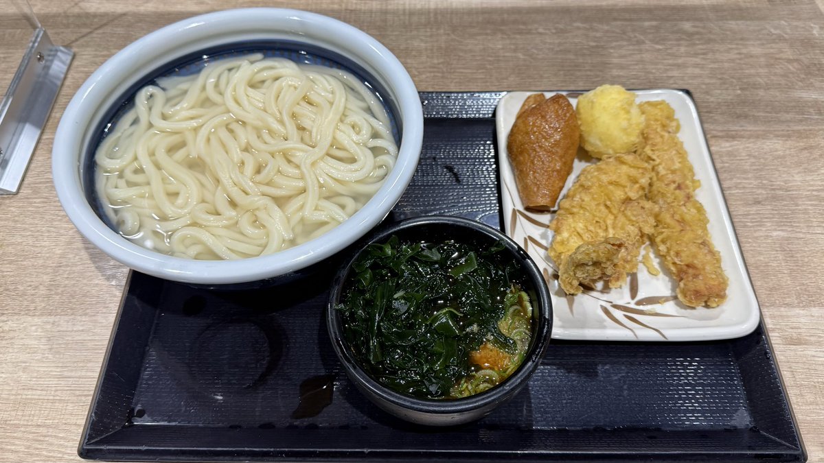 今日は好きなの食べる！😆
小麦も植物性の油も食べる🤣
丸亀製麺の釜揚げ得+ネギ、生姜、ワカメたっぷりつゆ🍀ドラクエウォークで回復ですw
#ドラクエウォーク #晩ごはん