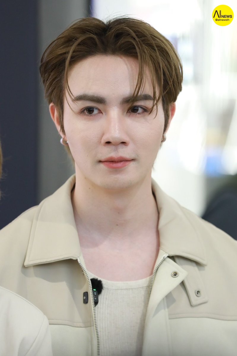 nyzeem_'s tweet photo. หล่อมากเลยวันนี้ 😍

Central Department Store x ZNN
#ห้างเซ็นทรัลปิ่นเกล้าxZeeNunew https://t.co/wUqtVTeJBI