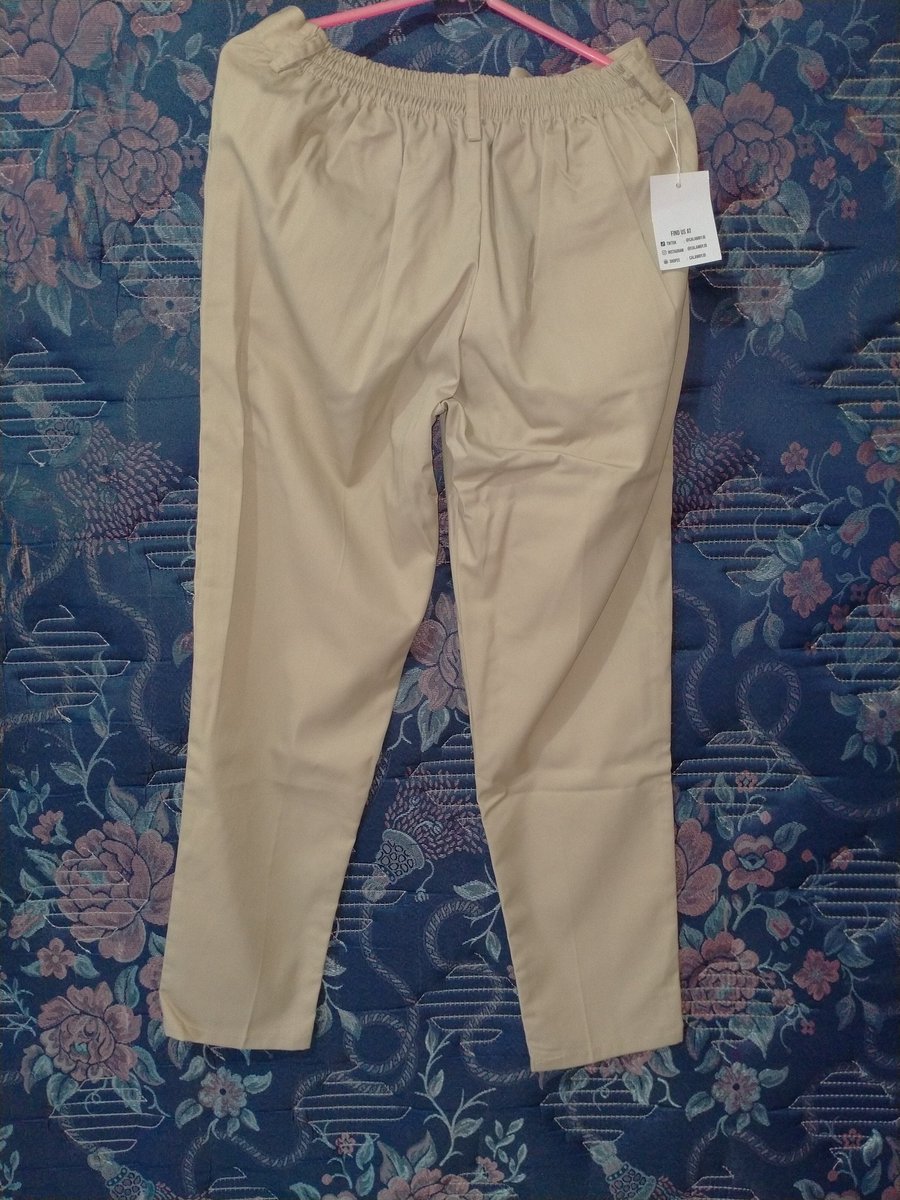 aaaliva_'s tweet photo. wts new celana baggy pants "calamby"
warna ivory 
Ukuran :M
Harga : 80.000 bisa nego https://t.co/dn8k3rwQaD