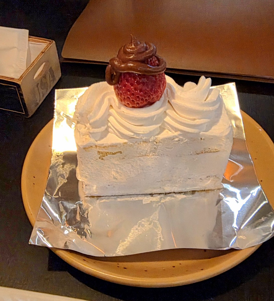 今年初めての𝔻𝕠𝕦𝕓𝕝𝕖 ℂ𝕙𝕖𝕖𝕤𝕖𝕓𝕦𝕣𝕘𝕖𝕣🍔
とケーキ🍰💕Ψ( 'ч' ☆)最強🔥
なう(2026/01/23 19:38:07)
 #𝖵𝖾𝗋𝗒BerryCafe
 #ダブルチーズバーガー
 #いちごショートケーキ