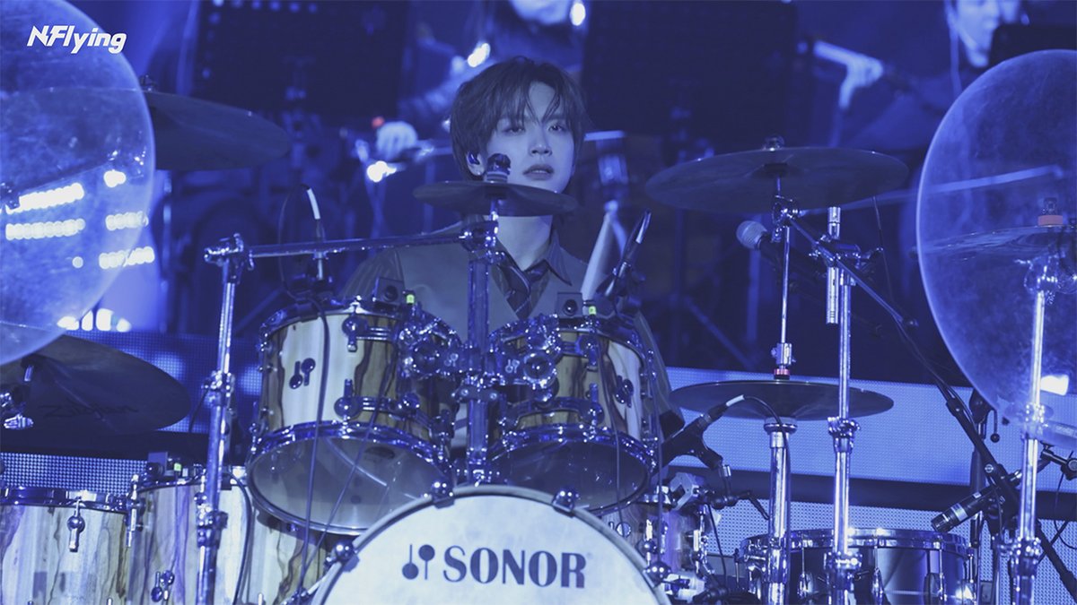 N.Flying (엔플라잉) - LOG LIVE CLIP @ 2025 N.Flying LIVE '&amp;CON4 ENCORE : Let's Roll &amp;4EVER'

⚡ youtu.be/w7e_xHLv49Q

#NFlying #엔플라잉 #엔콘 #엔포에버 #Lets_Roll_4EVER #LOG