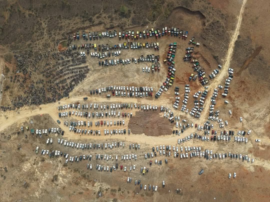 madandilawar's tweet image. कथा स्थल का विहंगम दृश्य...

#madandilawar #महोत्सव #ramkatha 
#bageshwardhamsarkar