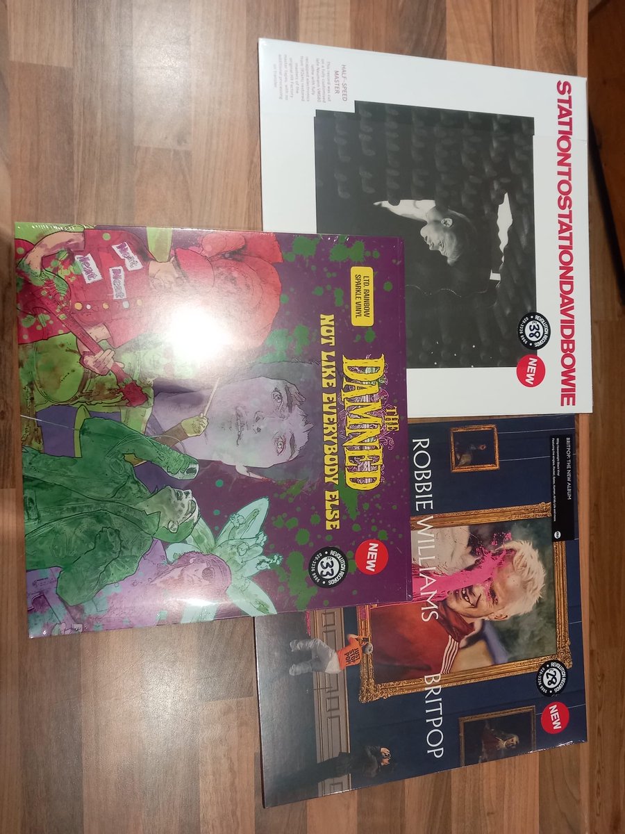 RevolutionPenge's tweet image. New release Friday! Reissue of a Bowie classic and interesting new LPs by the Damned and Robbie Williams. #lps #vinyl #penge #londonrecordshop
