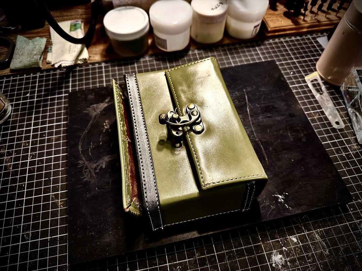 Pvt. Workshop/国内最高峰本革TCG BOX (@pvt_workshop) / Posts / X