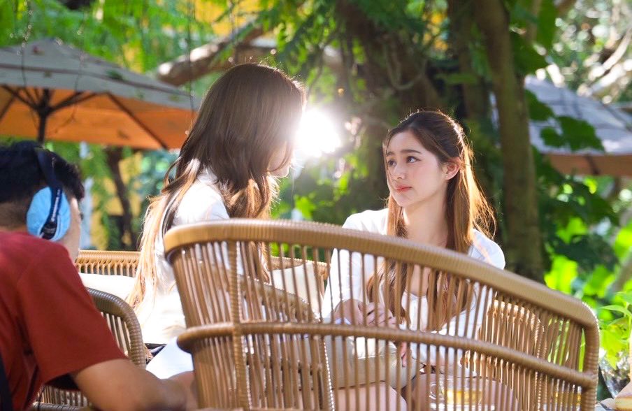 มีปัญหา…ก็ปรึกษาเพื่อน…ไหนใครทำหนูน์😤

#.ไวน์จะมีชีสเสมอ #.ปลอบได้ยันหวาง
#.วันนี้มีเพื่อนมาปลอบใจ #.ขนมปังอร่อยบอกต่อ 
#.BBBF4EVER 
#.บัญชีเบเกอรี่เบสเฟรนฟอเอเวอร์ 

#EnemiesWithBenefits 
#GMMTV
<a href="/Jingjingyu364/">Jingjingyu36 ₊⋆ 🎀 🧸 ꔛ 𓂂</a> <a href="/mimrtd/">มิ้ม รัตนวดี</a>