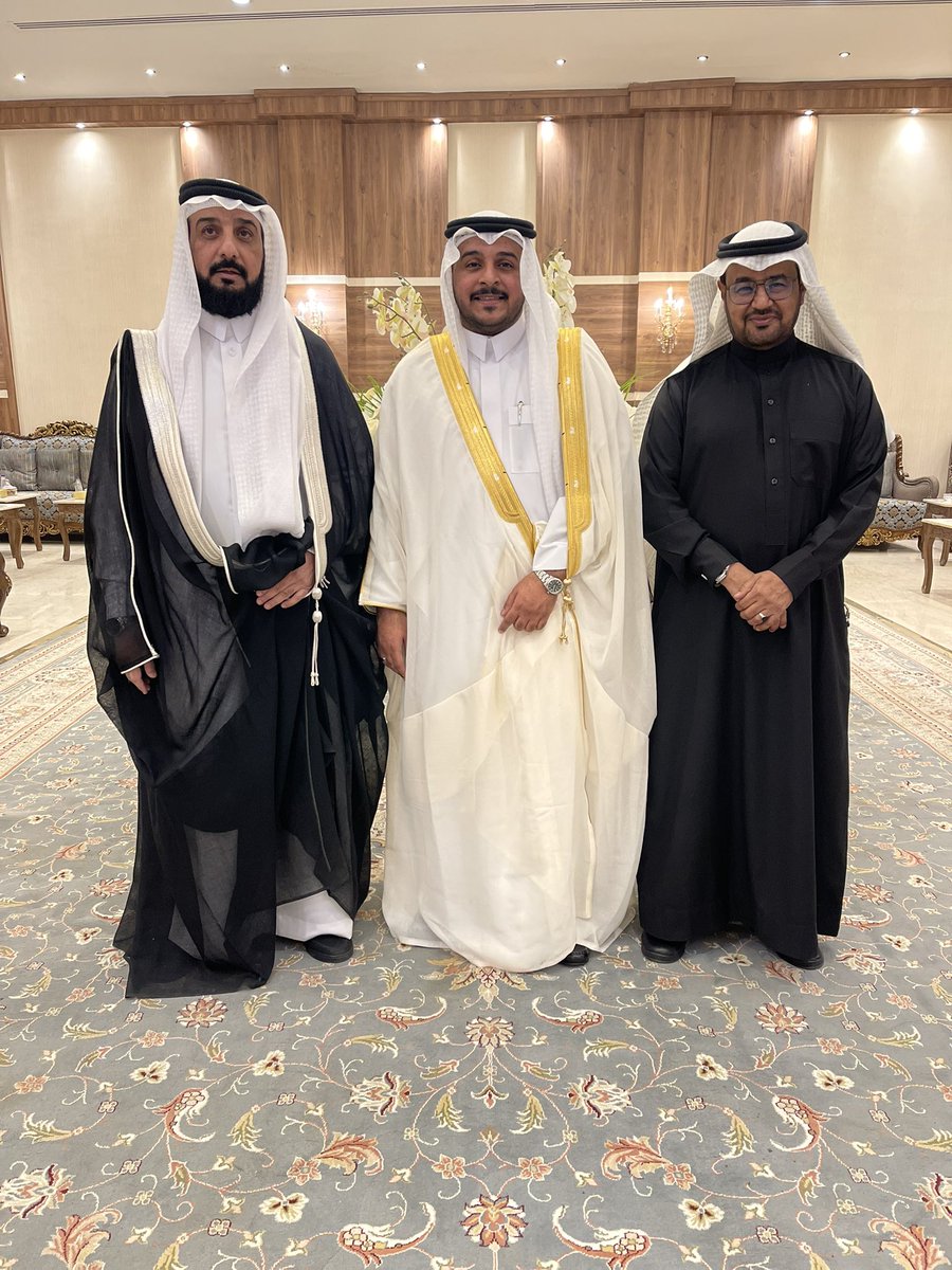 bnmh6070sh's tweet photo. #الف_مبروك
فى ليلة سعيدة سعدت بمشاركة أخي وزميلى الغالي الشريف مصطفي جميل  في حفل زفاف ابنه الشاب سلطان بحضور لفيف من زملاء العمل والأصدقاء و الأقارب بارك الله لكما وبارك عليكما وجمع بينكما في خير" و"ألف مبروك، نتمنى لكما حياة سعيدة ومليئة بالحب والذرية الصالحة. https://t.co/z1OnkWKM9P