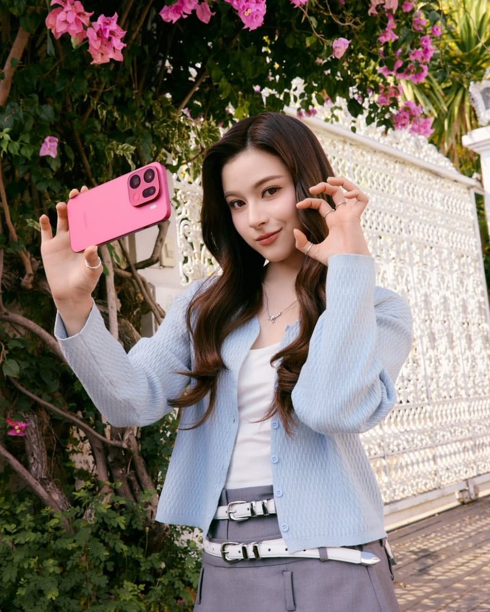 primiitrend's tweet image. ɪɢ: ᴘʀɪᴍɪɪʟʏ ᴜᴘᴅᴀᴛᴇ  

🫳🏻🤳🏻💖✨

#primiily @primiily1_
#OPPOFindX9SeriesTH
#MakeYourMoment
#CollectYourSpark