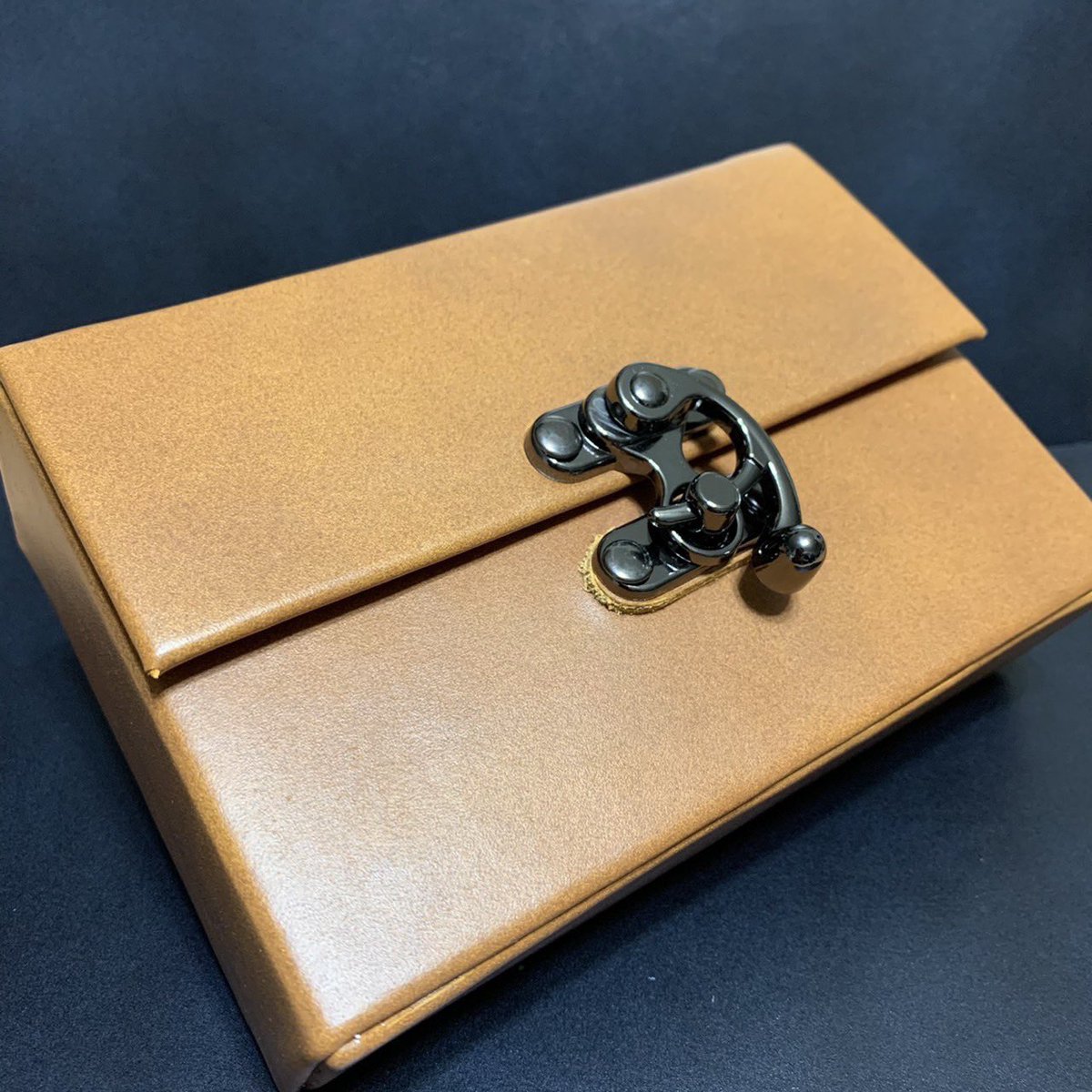 Pvt. Workshop/国内最高峰本革TCG BOX (@pvt_workshop) / Posts / X