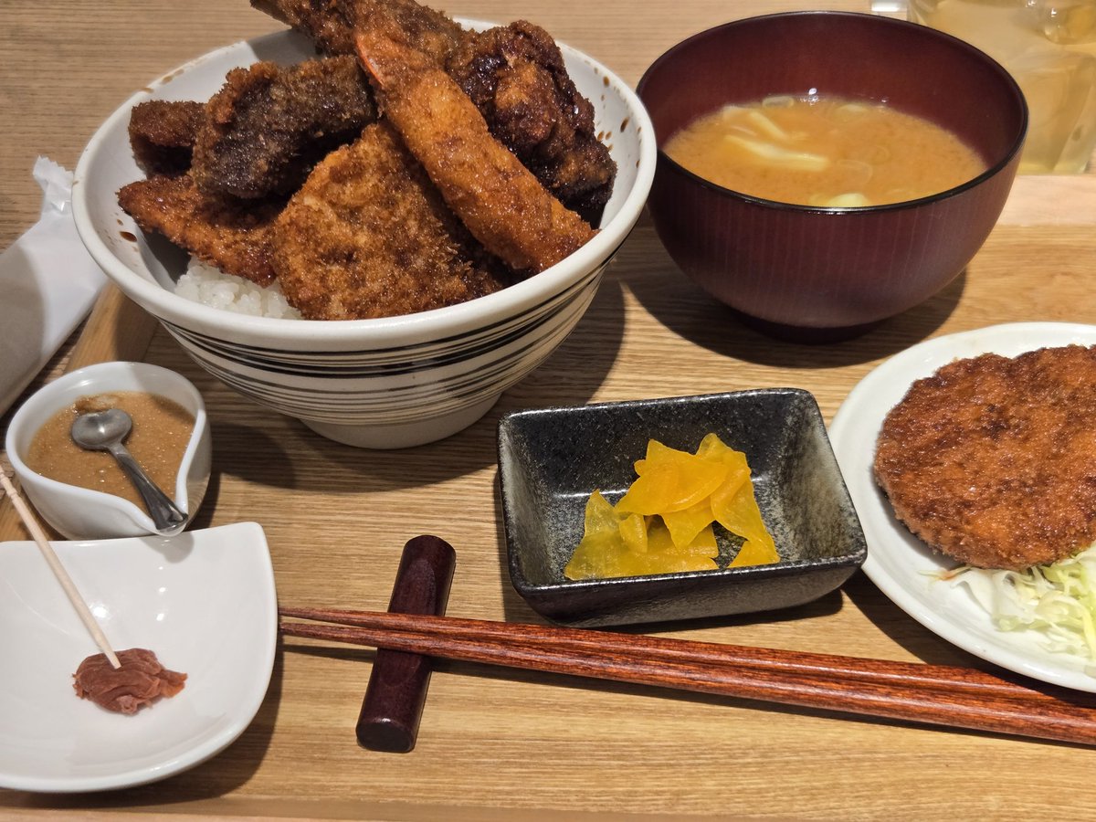 久しぶりの奏す庵がおいしい、優勝
 <a href="/sauce_un/">奏す庵</a>